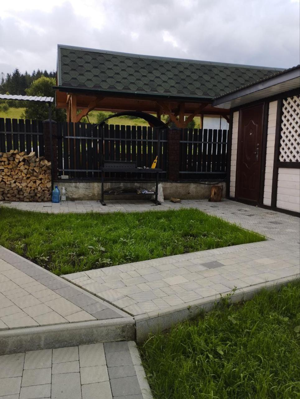 Перлина Карпат Apartment Skhidnytsia Екстериор снимка